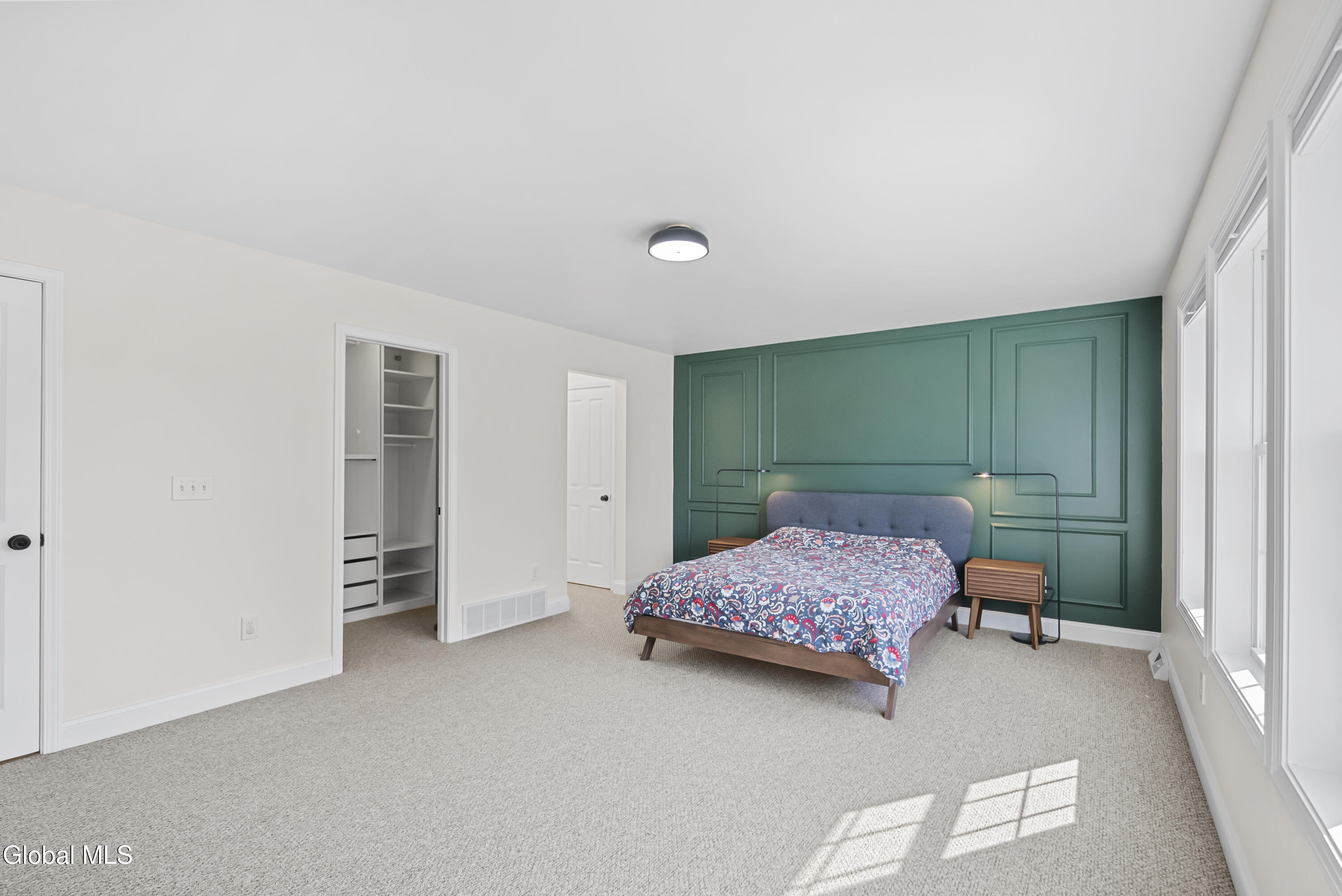 43 Chester Drive Halfmoon NY 12188