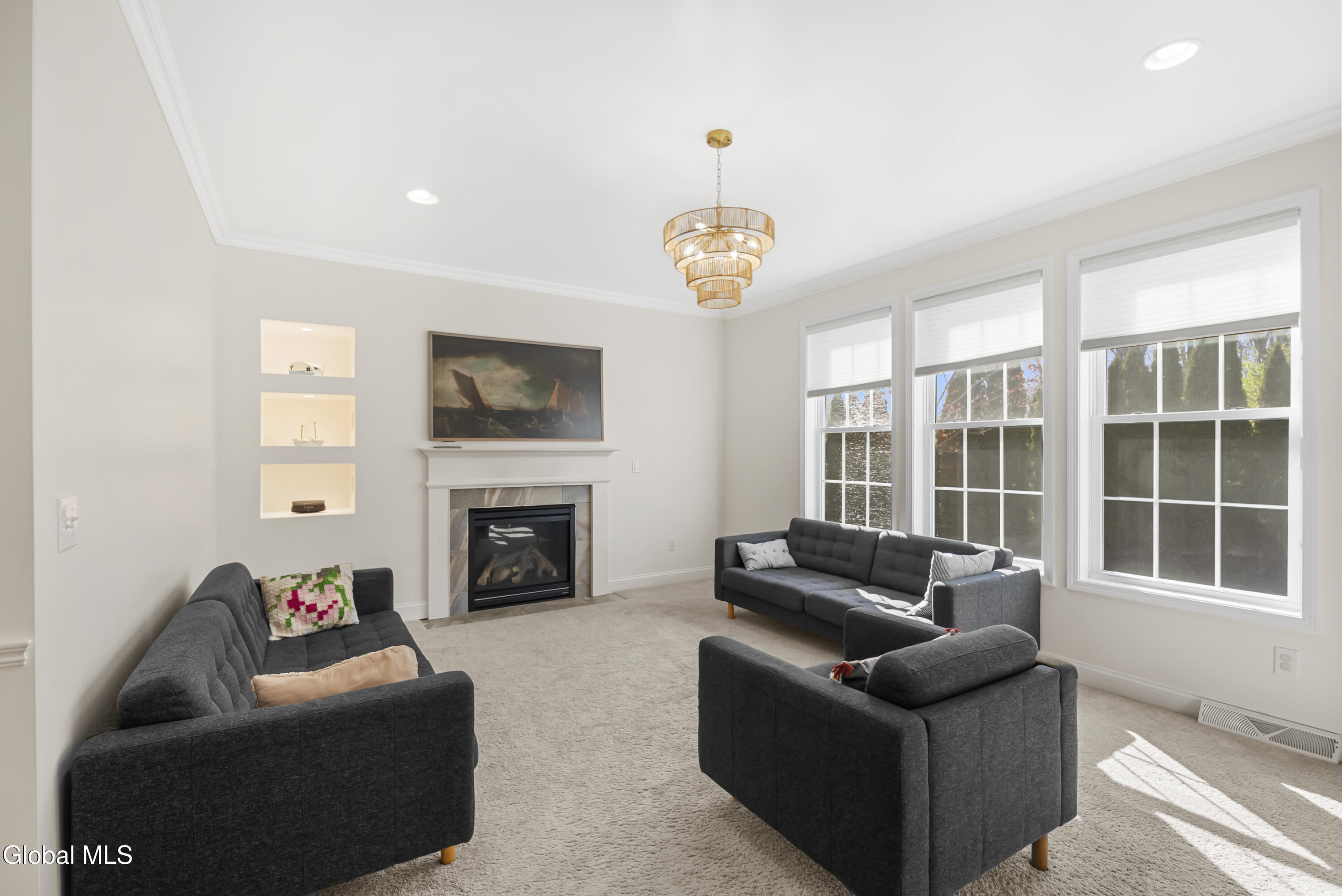 43 Chester Drive Halfmoon NY 12188