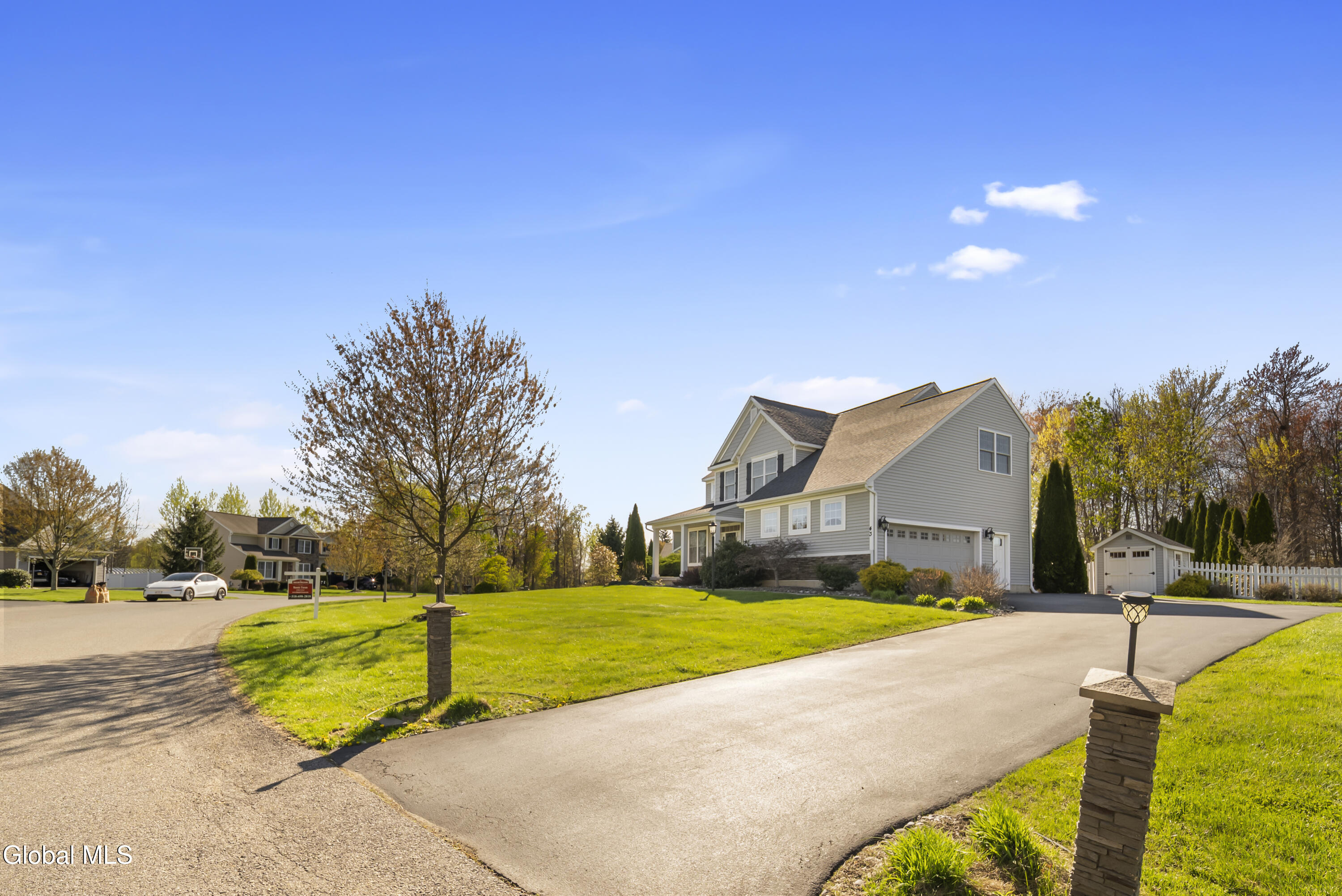 43 Chester Drive Halfmoon NY 12188
