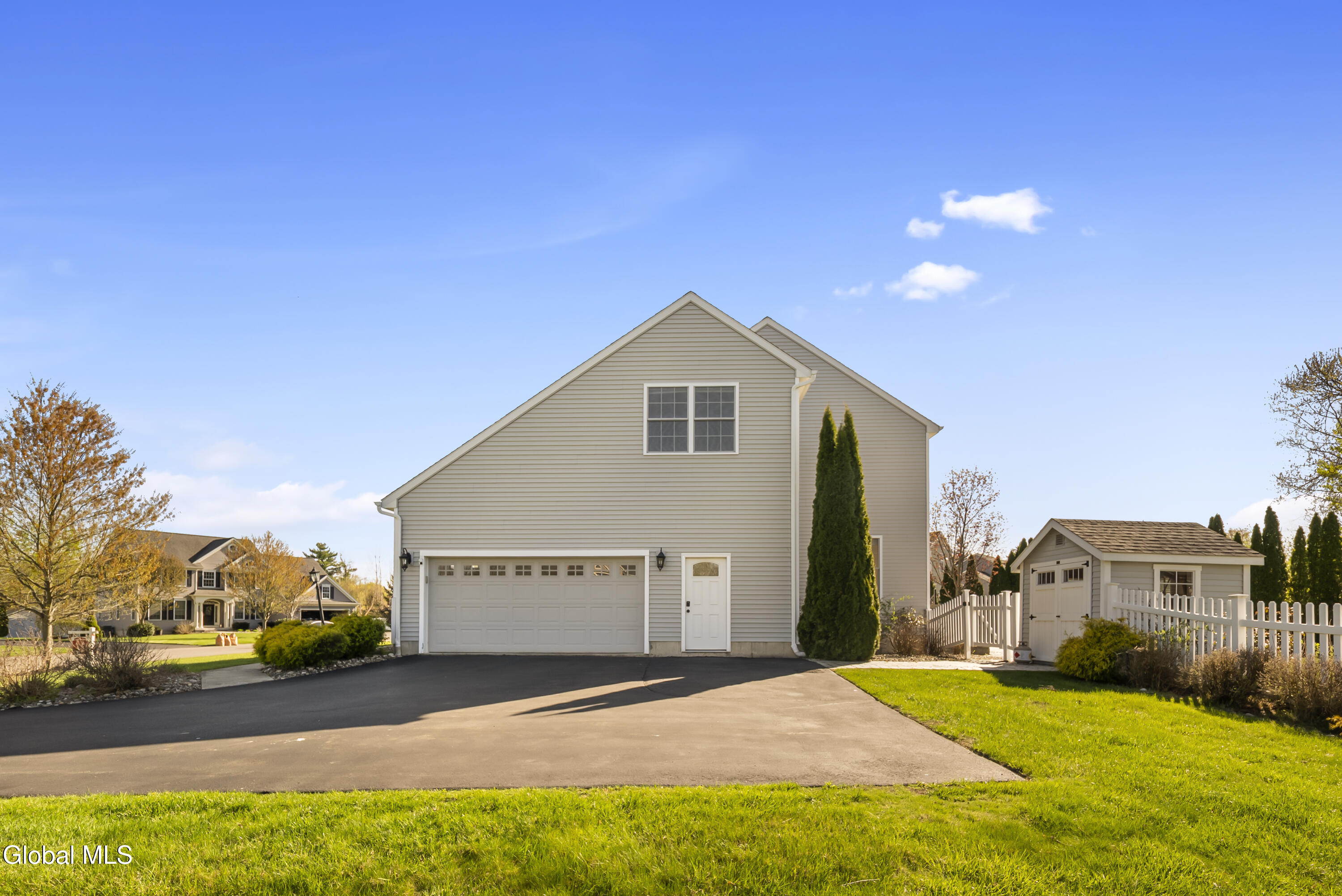 43 Chester Drive Halfmoon NY 12188