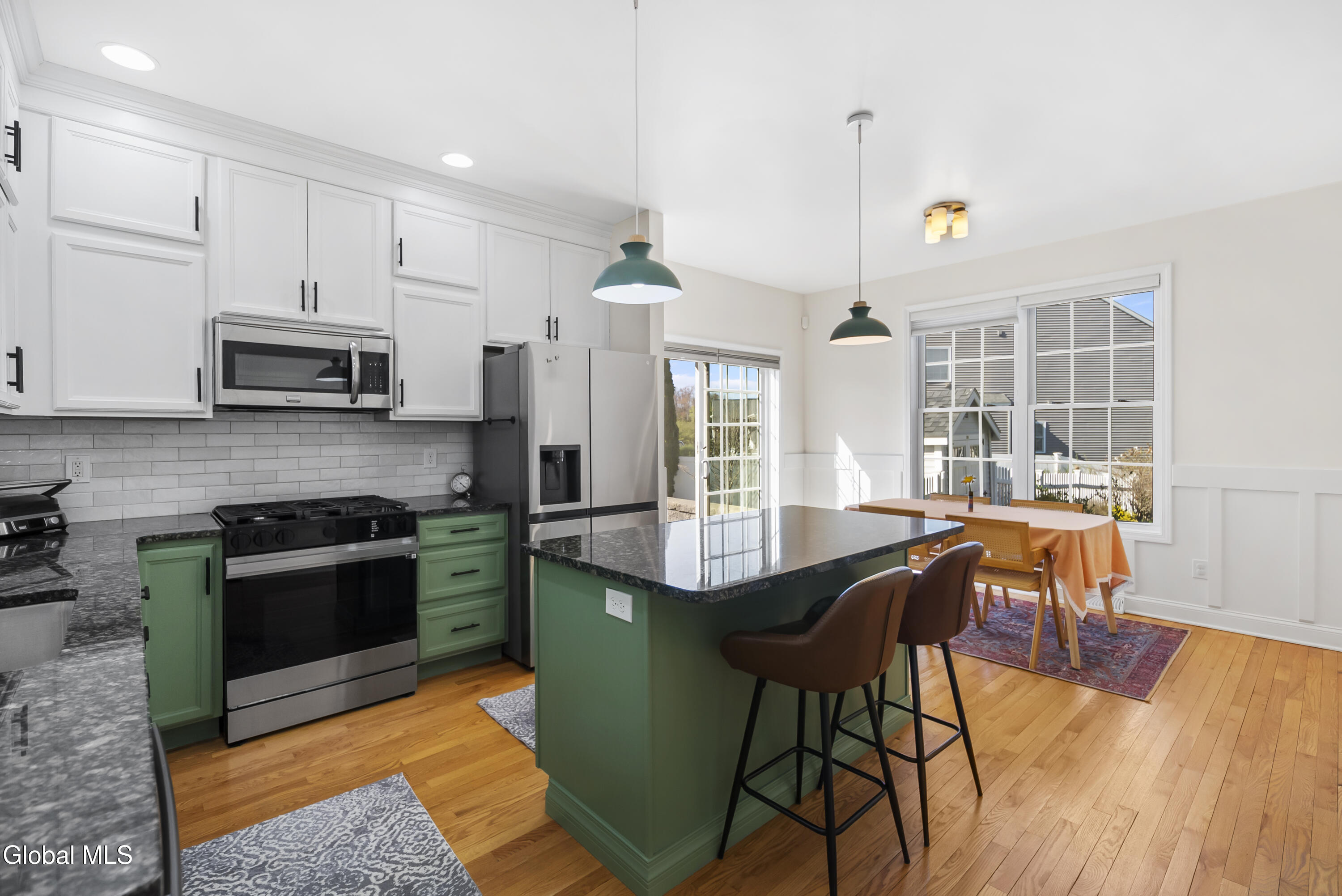 43 Chester Drive Halfmoon NY 12188