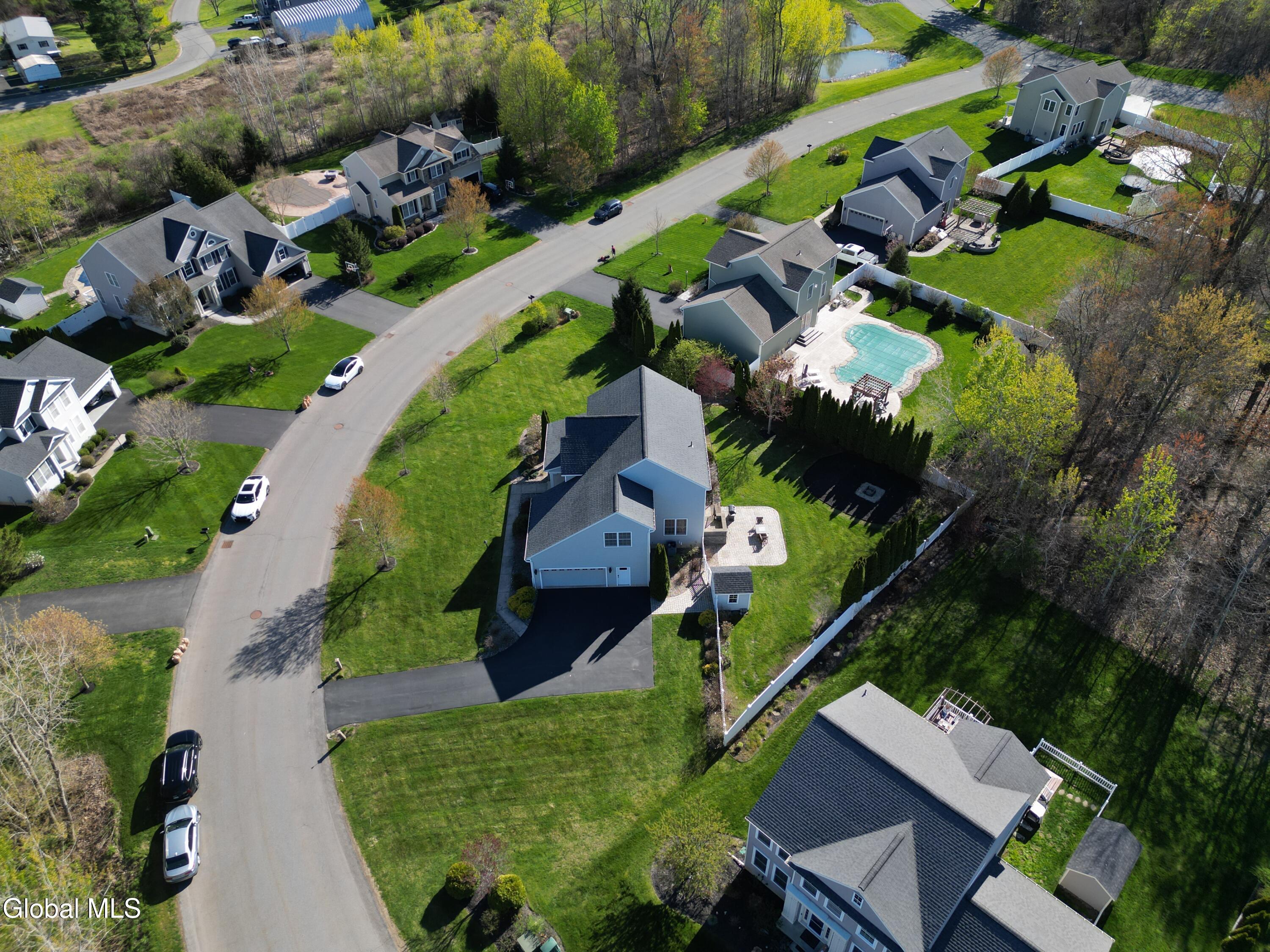 43 Chester Drive Halfmoon NY 12188