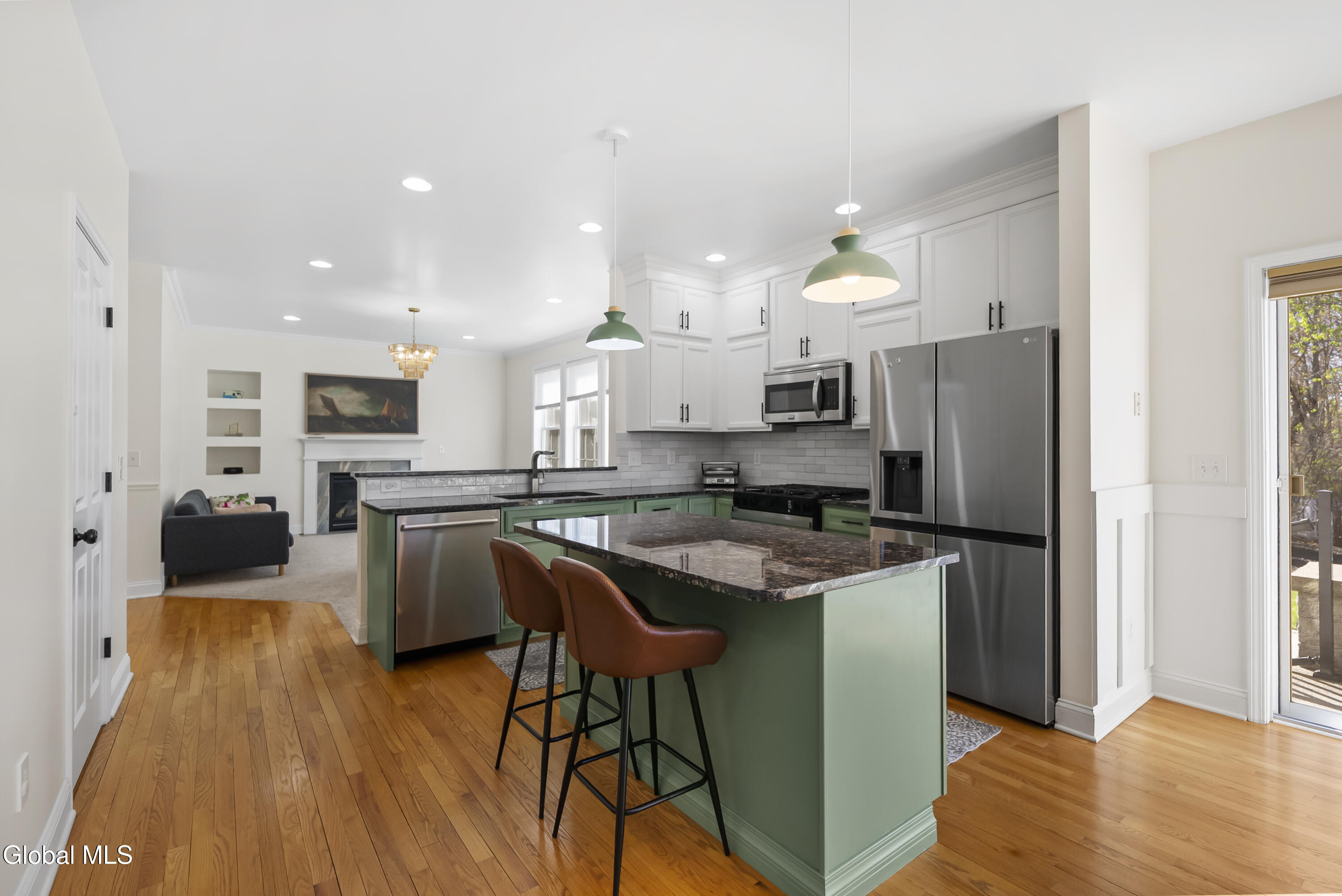 43 Chester Drive Halfmoon NY 12188