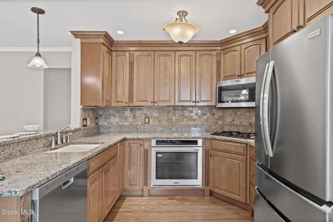 55 Dunwoodie Road Glenmont NY 12077