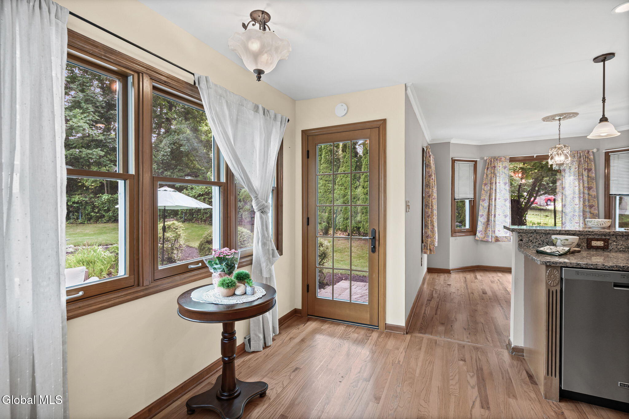 55 Dunwoodie Road Glenmont NY 12077