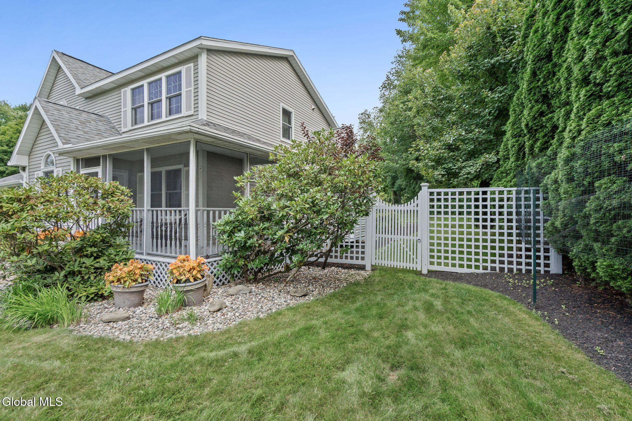 55 Dunwoodie Road Glenmont NY 12077