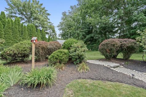 55 Dunwoodie Road Glenmont NY 12077