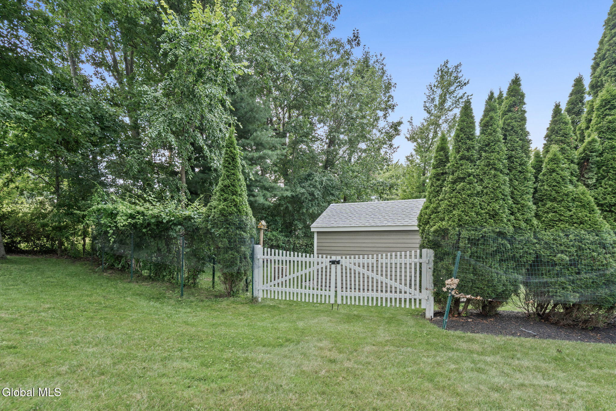55 Dunwoodie Road Glenmont NY 12077