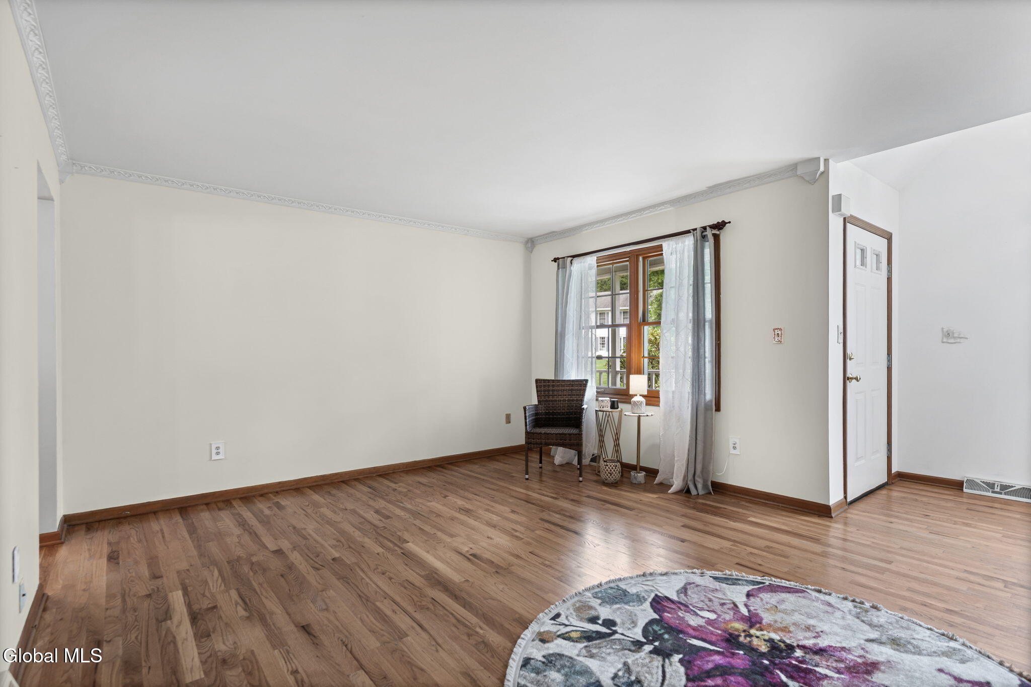 55 Dunwoodie Road Glenmont NY 12077