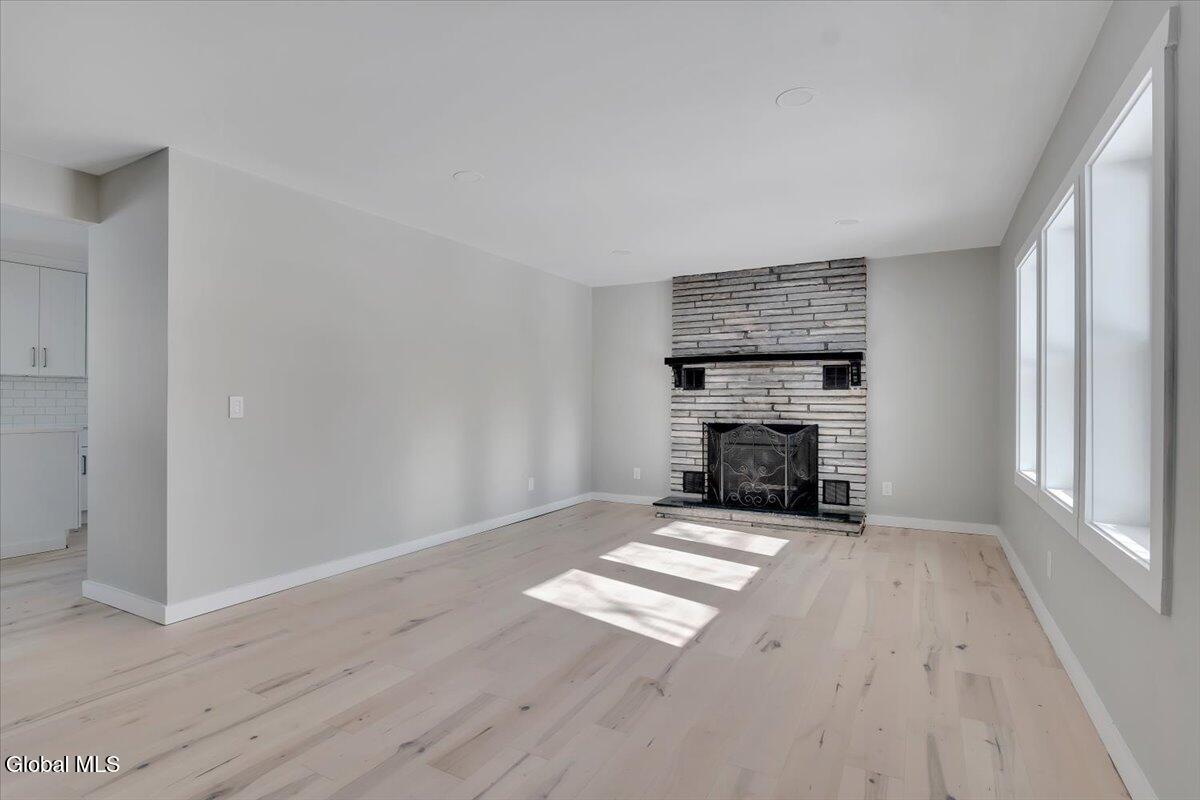 257 West Circular Street Saratoga Springs NY 12866
