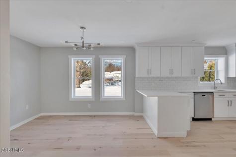 257 West Circular Street Saratoga Springs NY 12866