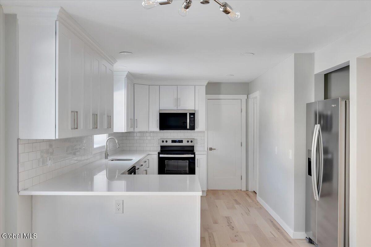 257 West Circular Street Saratoga Springs NY 12866