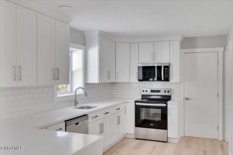 257 West Circular Street Saratoga Springs NY 12866