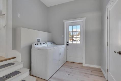 257 West Circular Street Saratoga Springs NY 12866