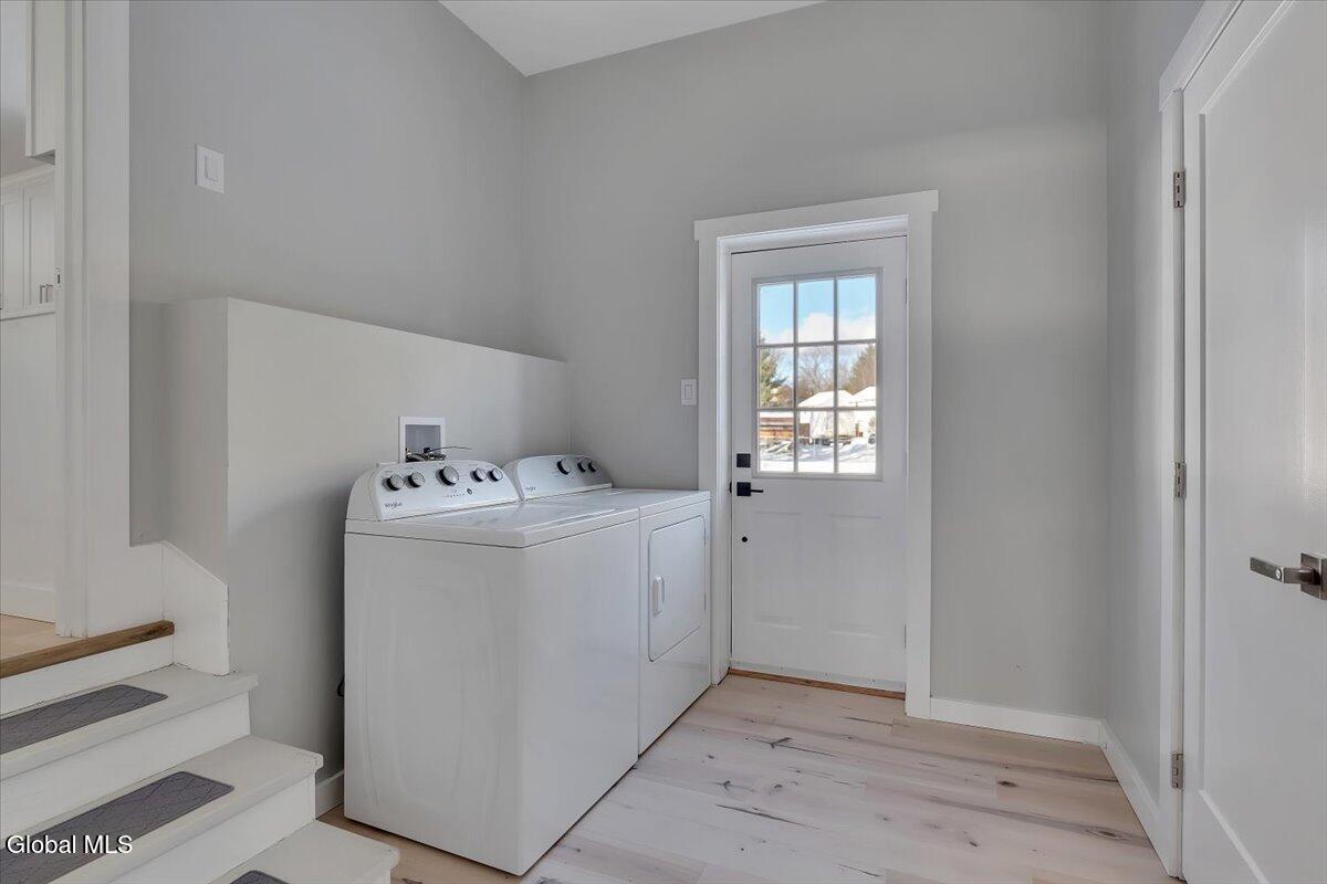 257 West Circular Street Saratoga Springs NY 12866