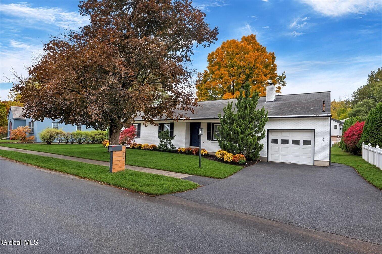 257 West Circular Street Saratoga Springs NY 12866