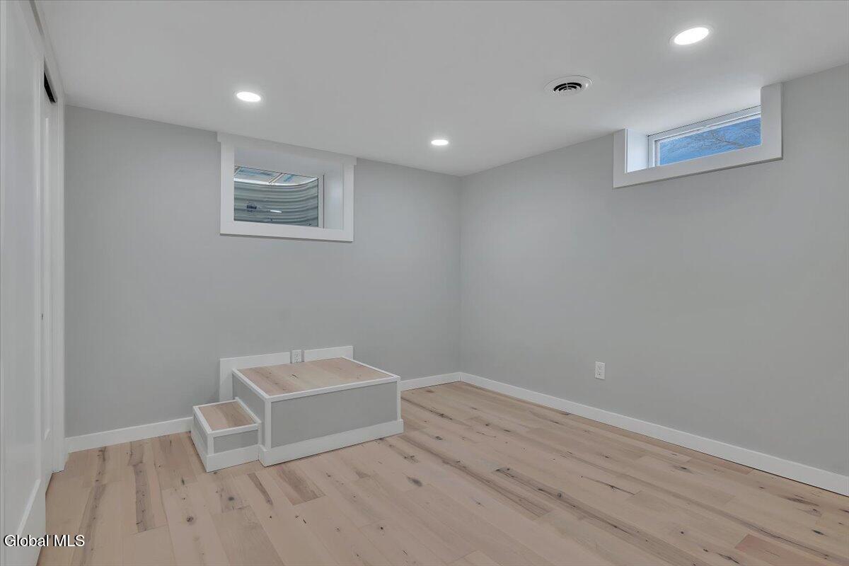 257 West Circular Street Saratoga Springs NY 12866