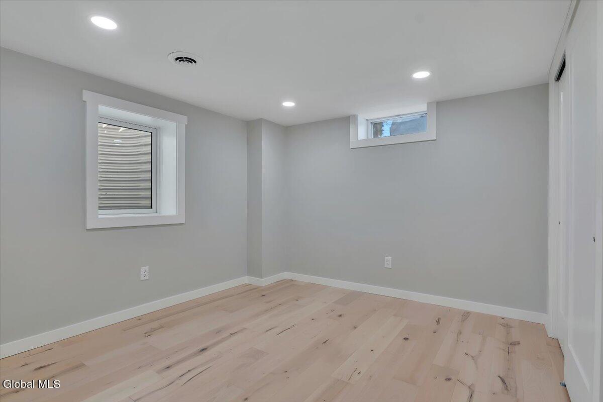 257 West Circular Street Saratoga Springs NY 12866