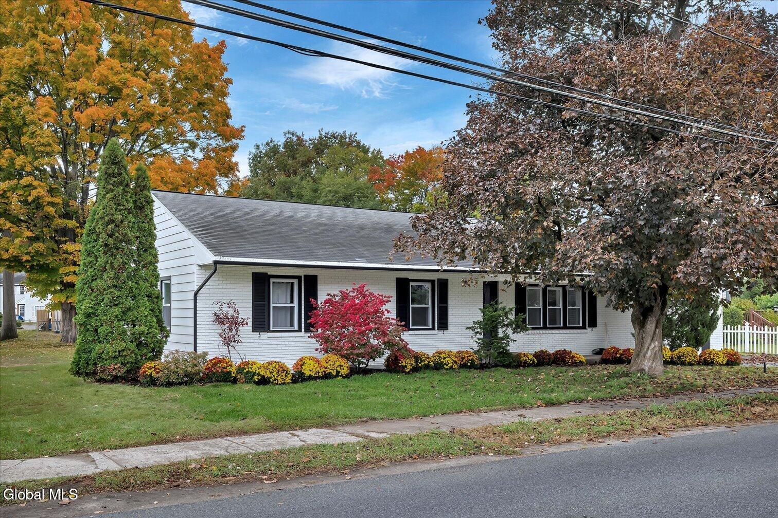 257 West Circular Street Saratoga Springs NY 12866