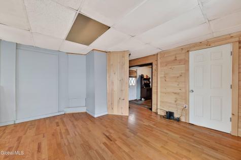 6 Water Street Amsterdam NY 12095