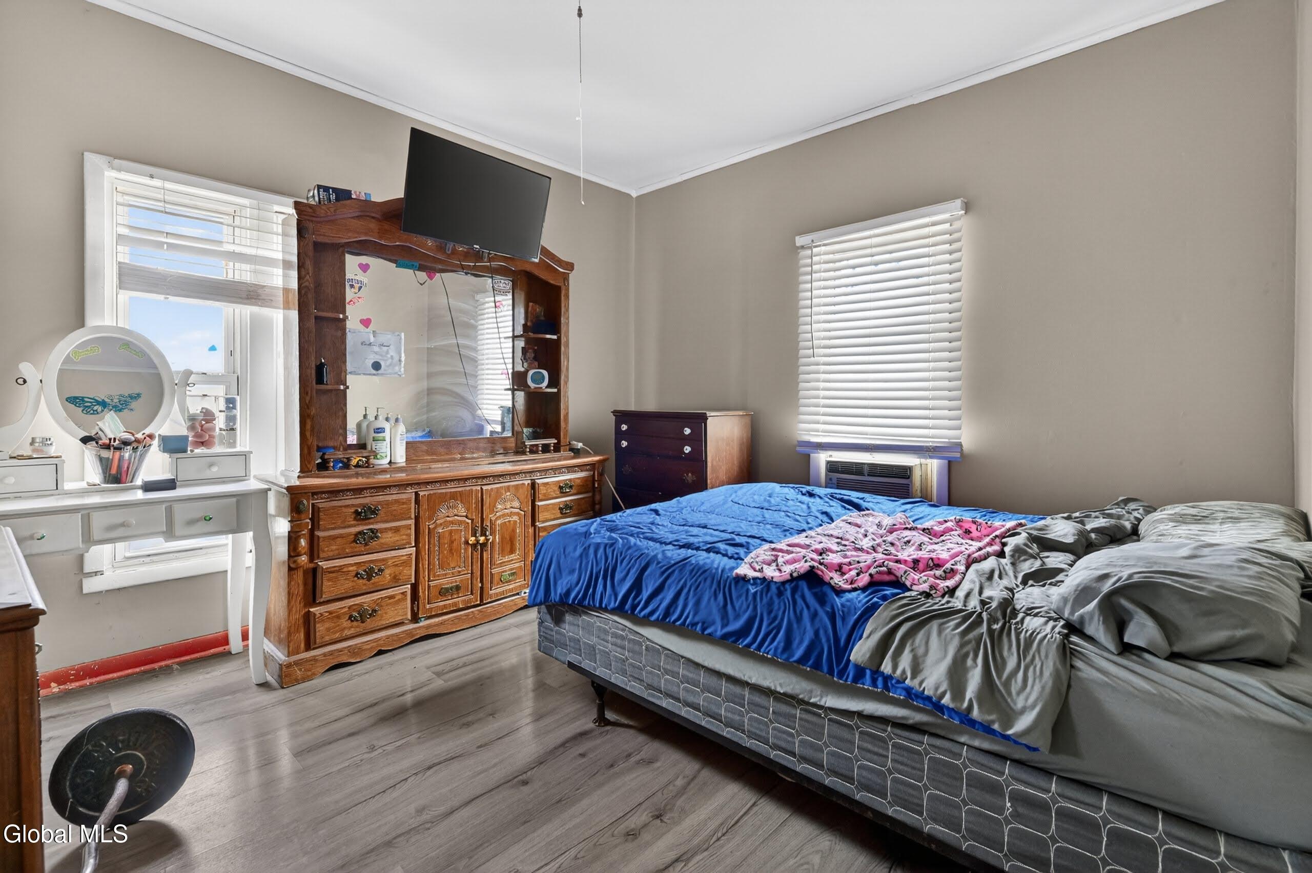 6 Water Street Amsterdam NY 12095