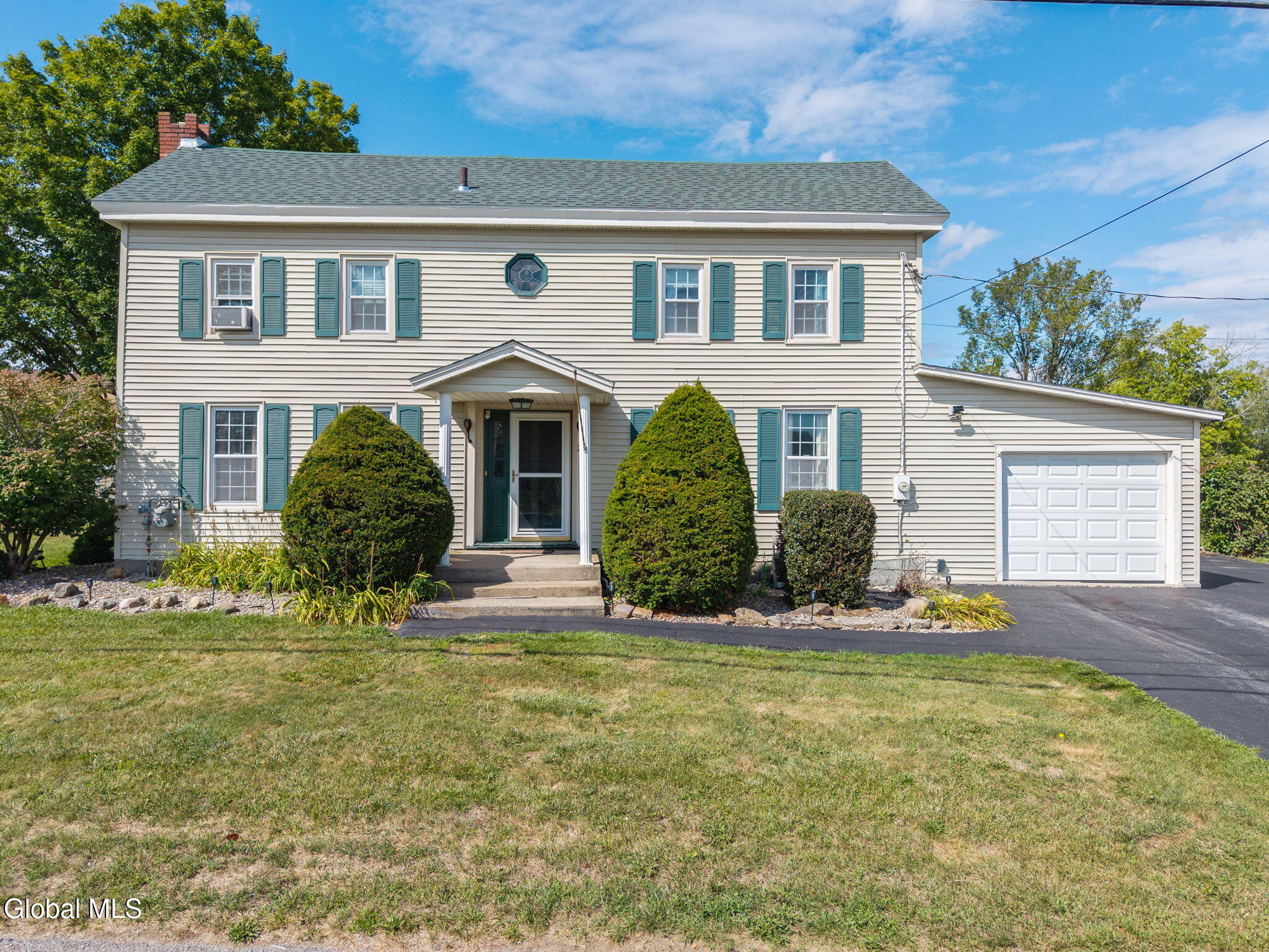 32 Broadway Amsterdam NY 12010