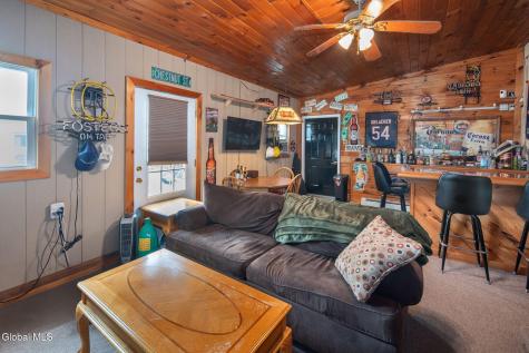 32 Broadway Amsterdam NY 12010