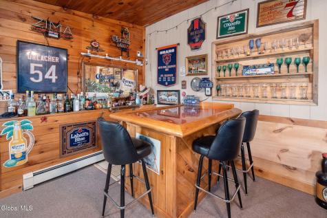 32 Broadway Amsterdam NY 12010