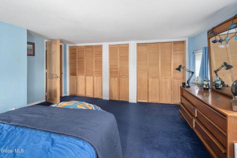 32 Broadway Amsterdam NY 12010