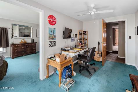 32 Broadway Amsterdam NY 12010