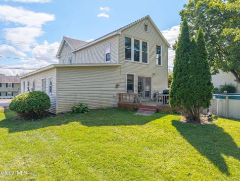 32 Broadway Amsterdam NY 12010