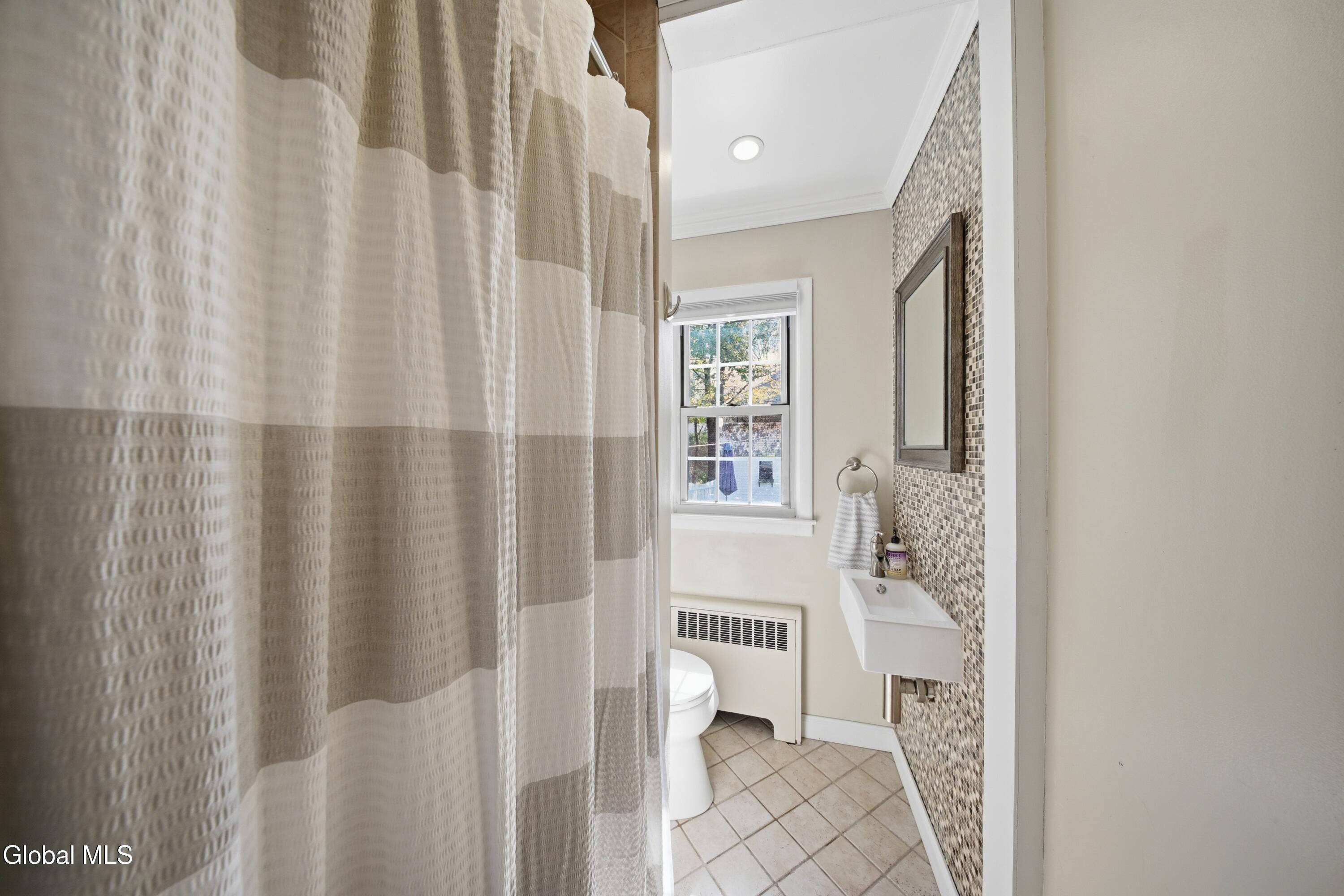 87 Murray Avenue Delmar NY 12054