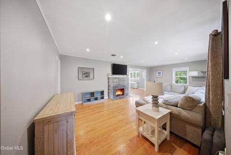 87 Murray Avenue Delmar NY 12054