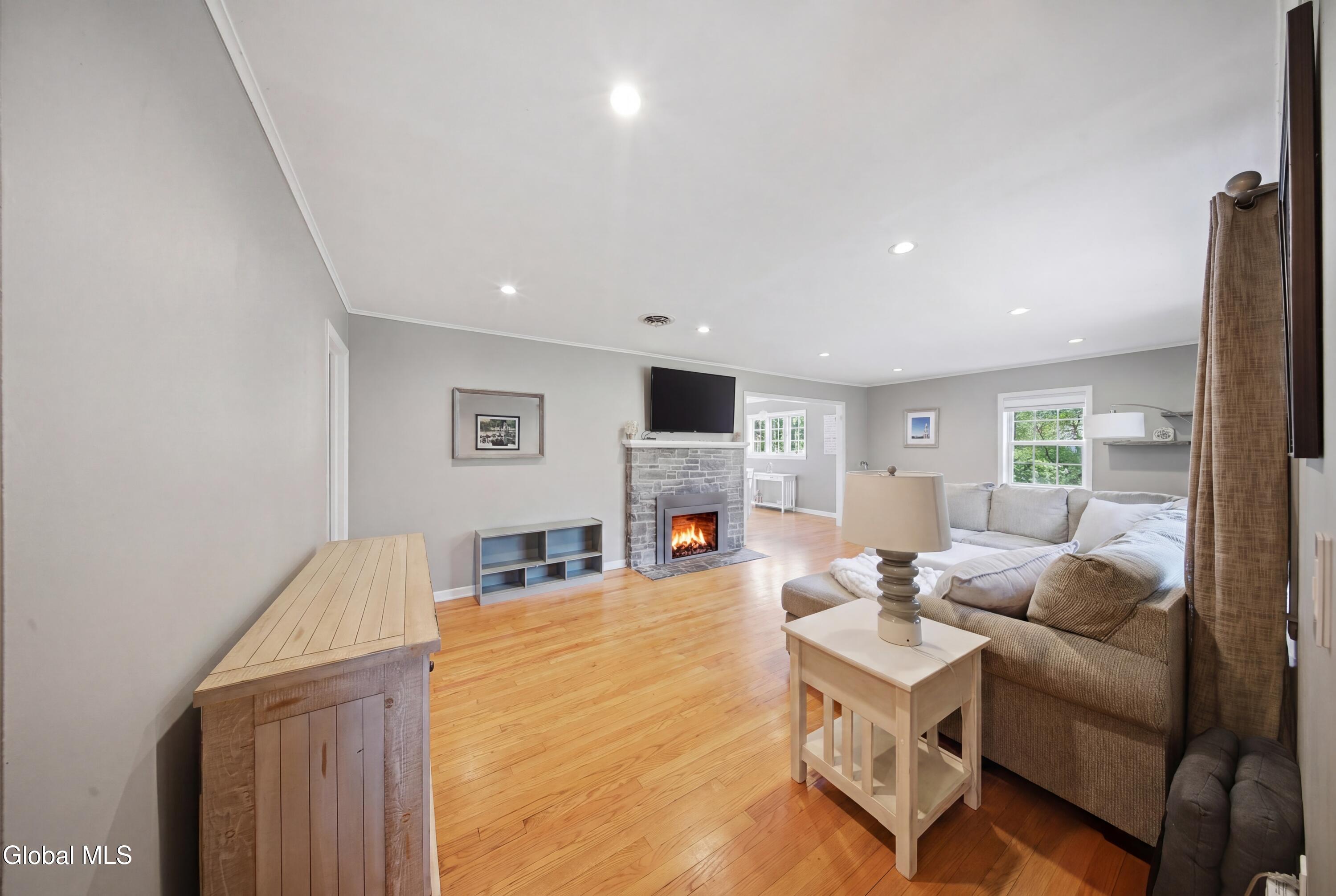 87 Murray Avenue Delmar NY 12054