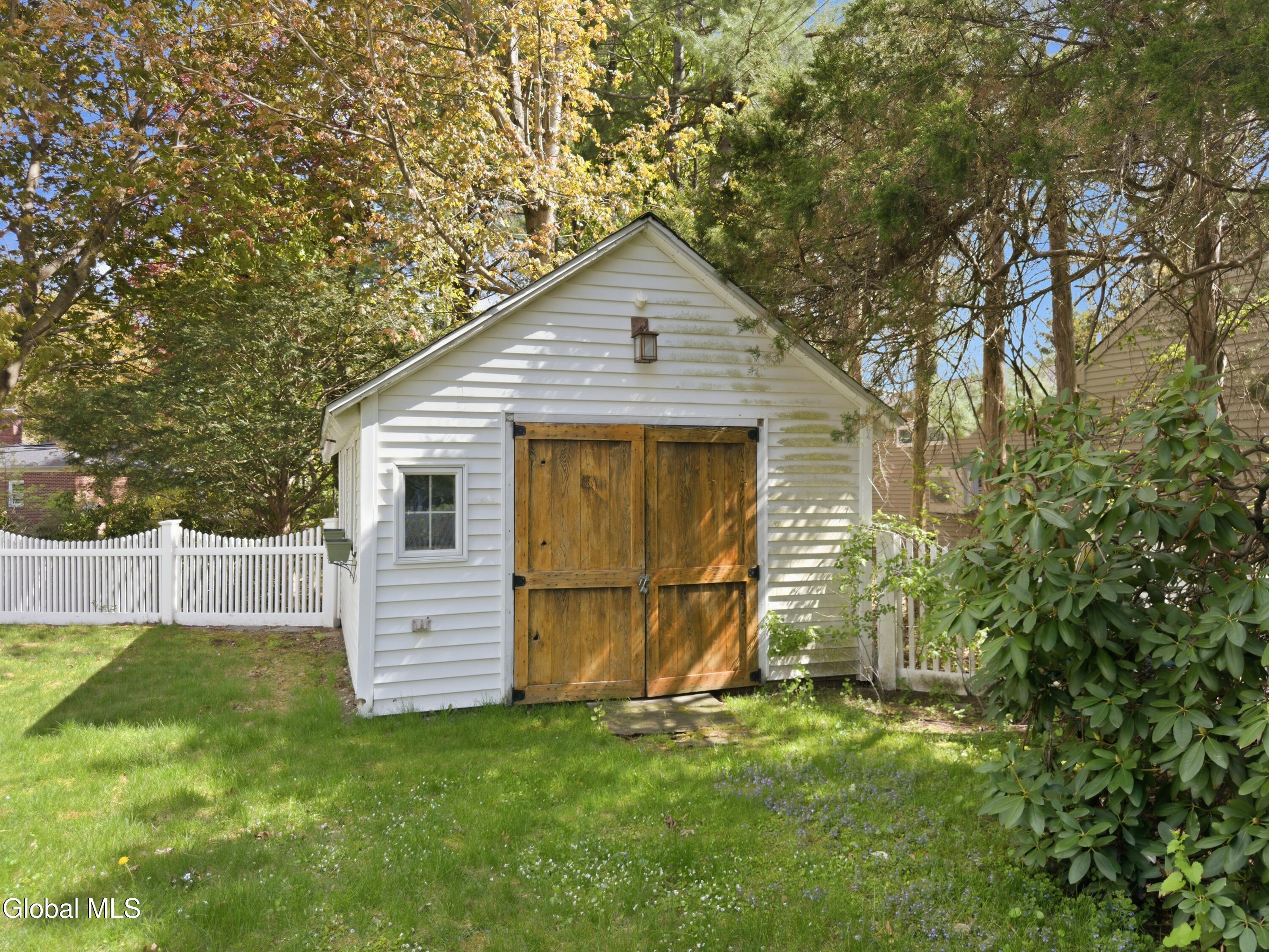 87 Murray Avenue Delmar NY 12054