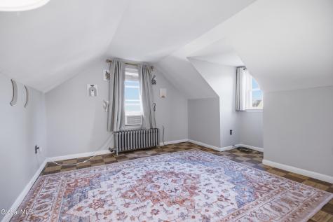 1718 Dorsett Street Schenectady NY 12303