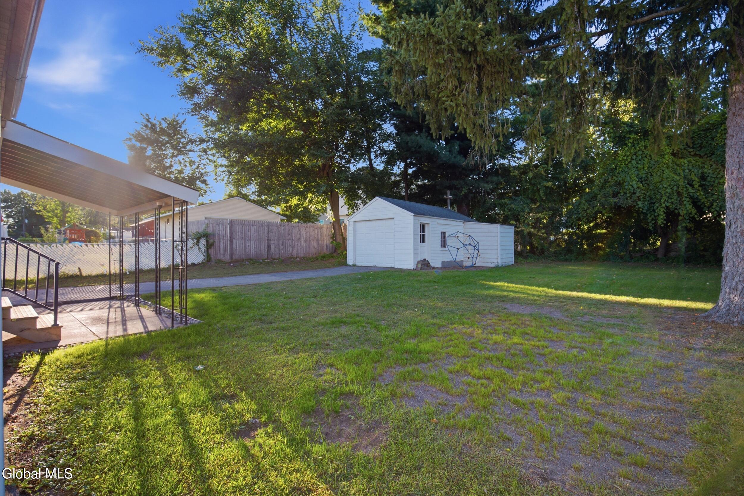 1718 Dorsett Street Schenectady NY 12303