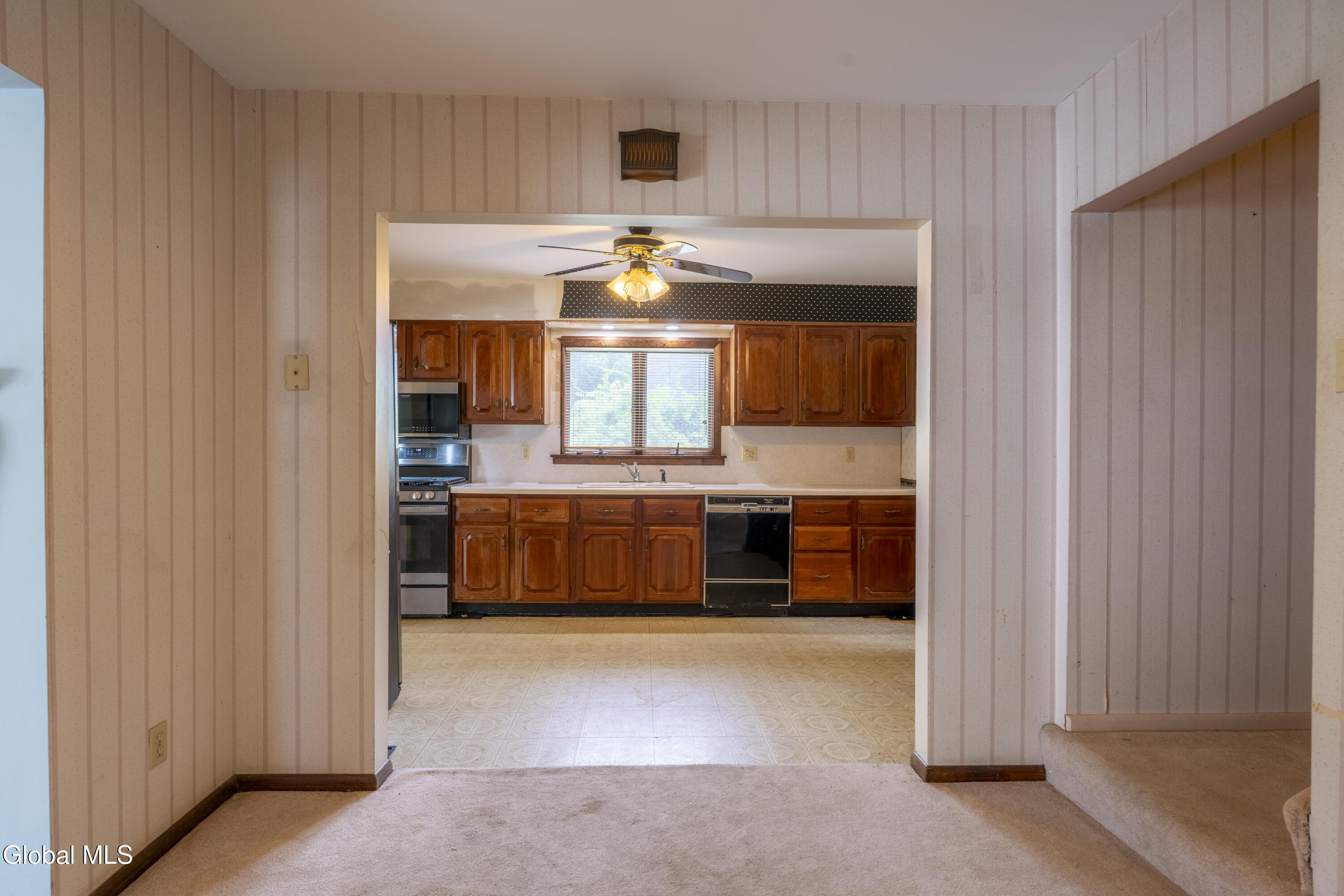 72 Pashley Road Glenville NY 12302