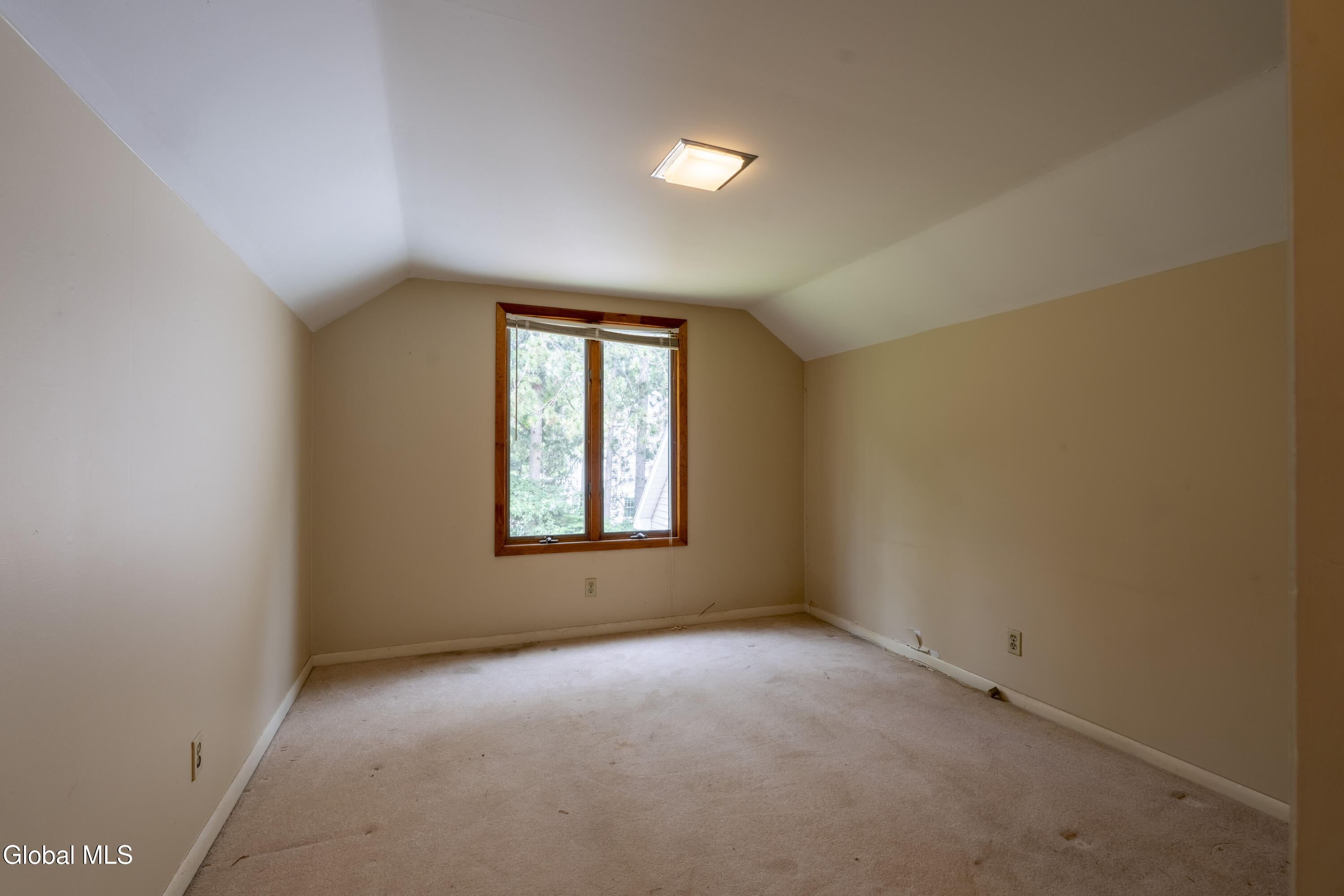 72 Pashley Road Glenville NY 12302