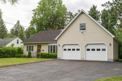 72 Pashley Road Glenville NY 12302