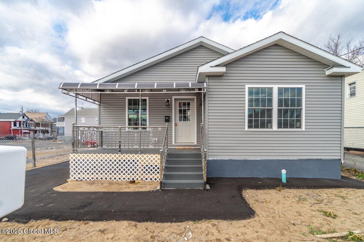 1229 8th Avenue Schenectady NY 12303