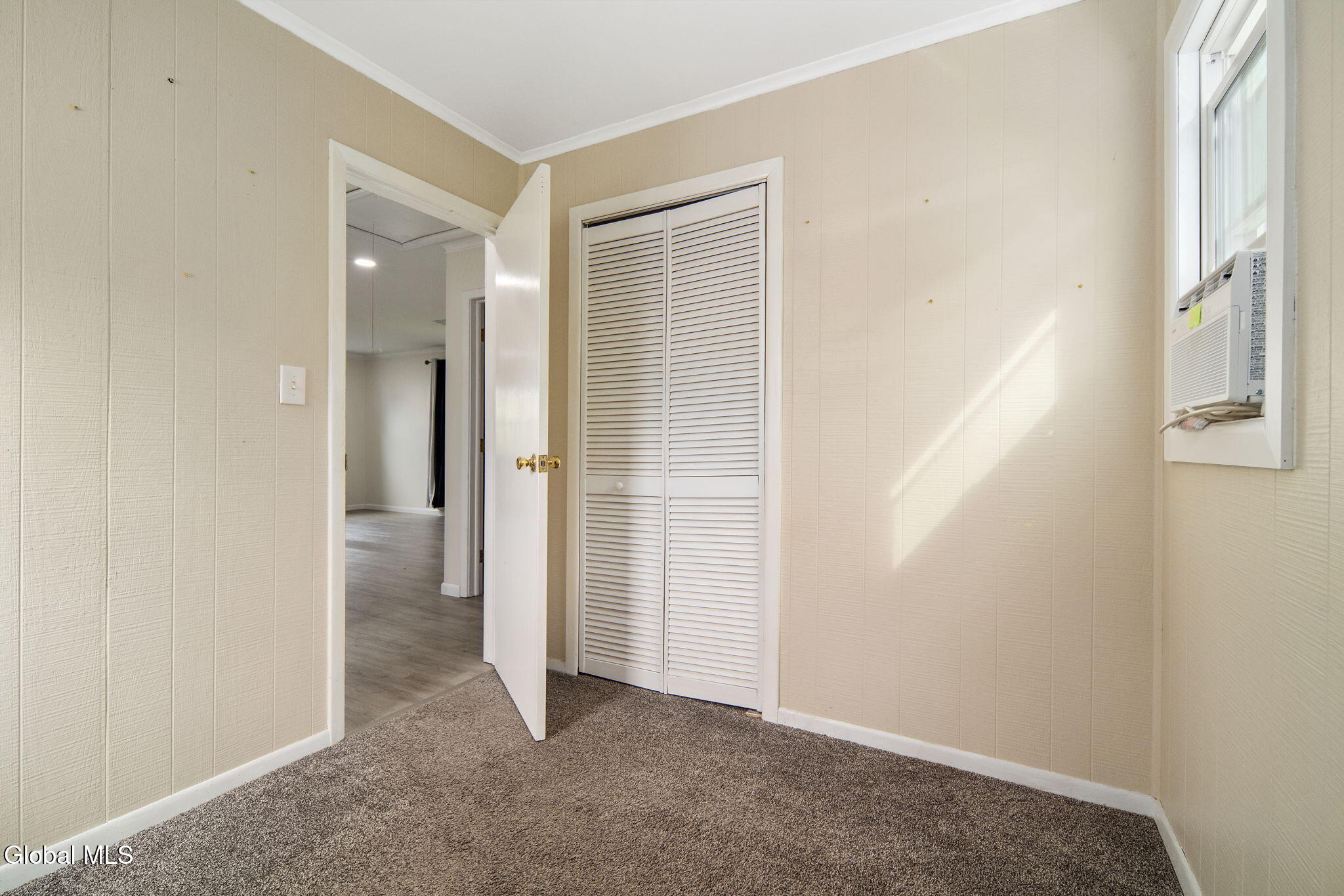 3 Crown Court Loudonville NY 12211