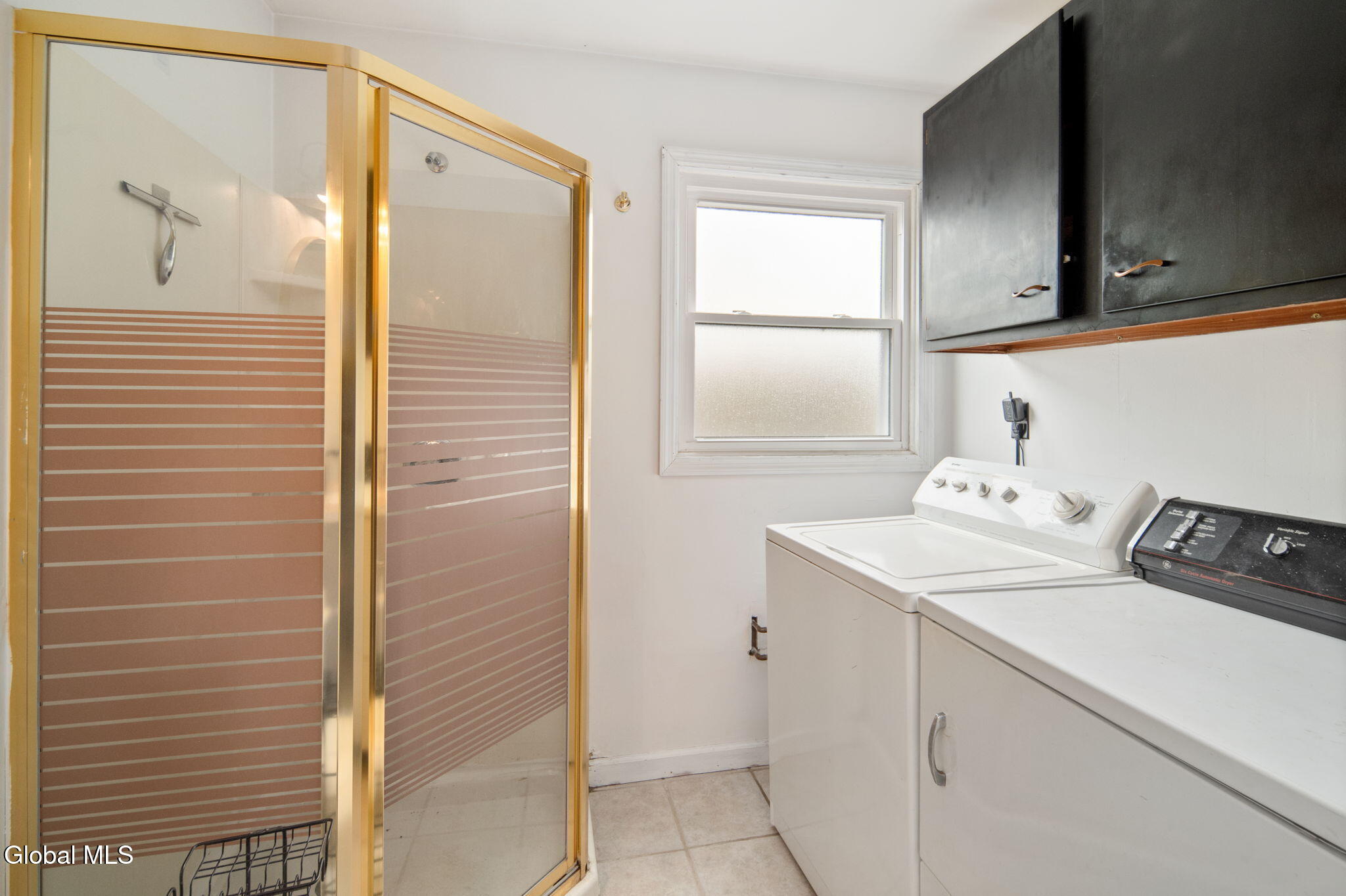 3 Crown Court Loudonville NY 12211
