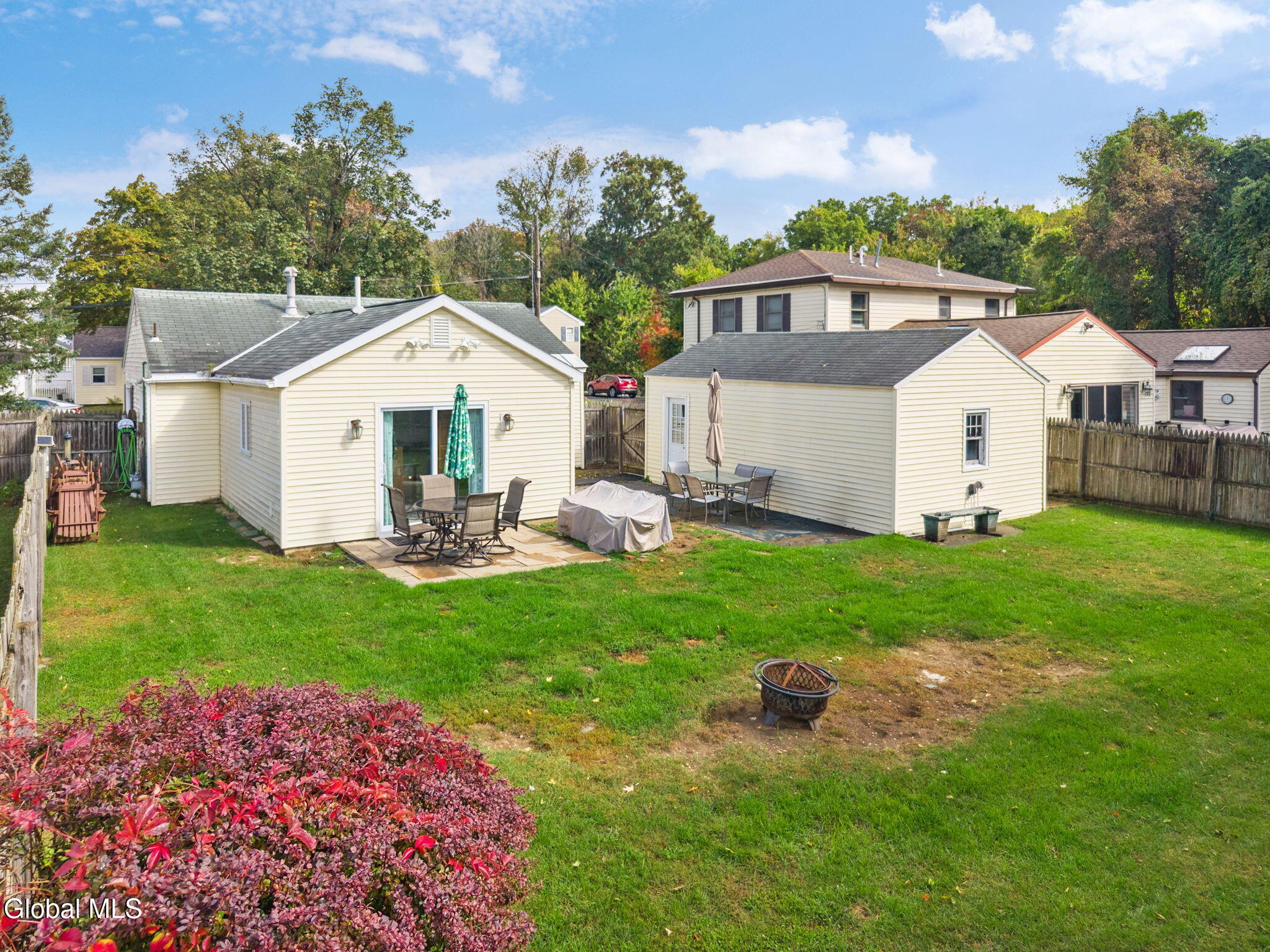 3 Crown Court Loudonville NY 12211