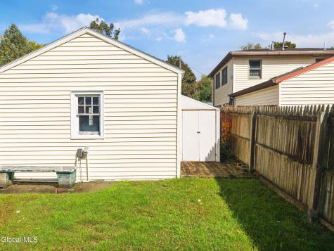 3 Crown Court Loudonville NY 12211