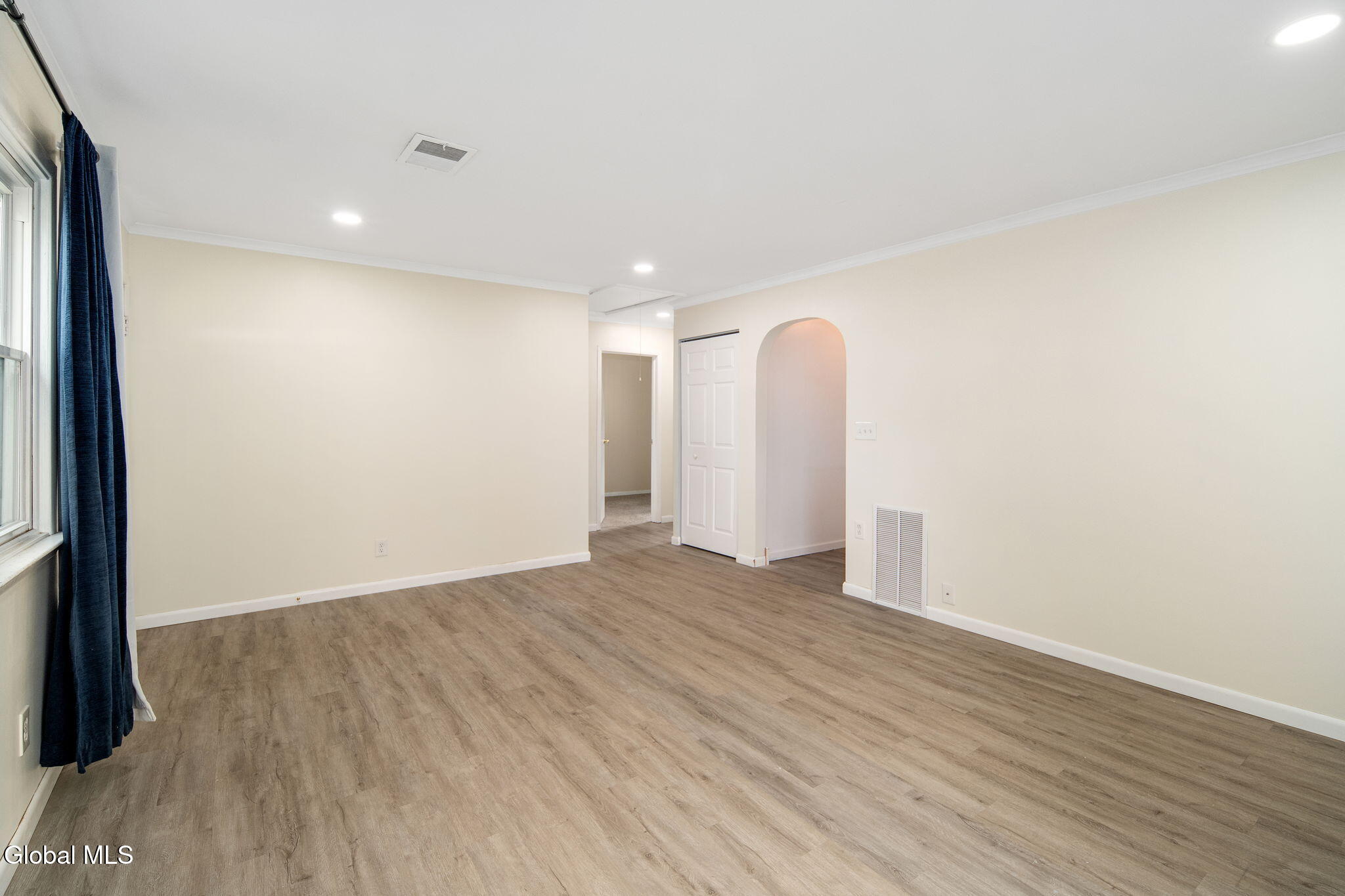 3 Crown Court Loudonville NY 12211