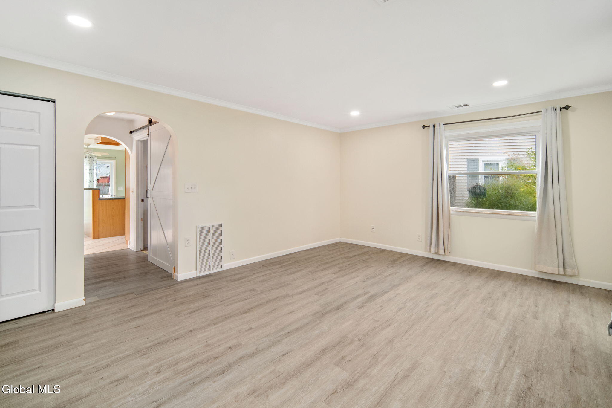3 Crown Court Loudonville NY 12211