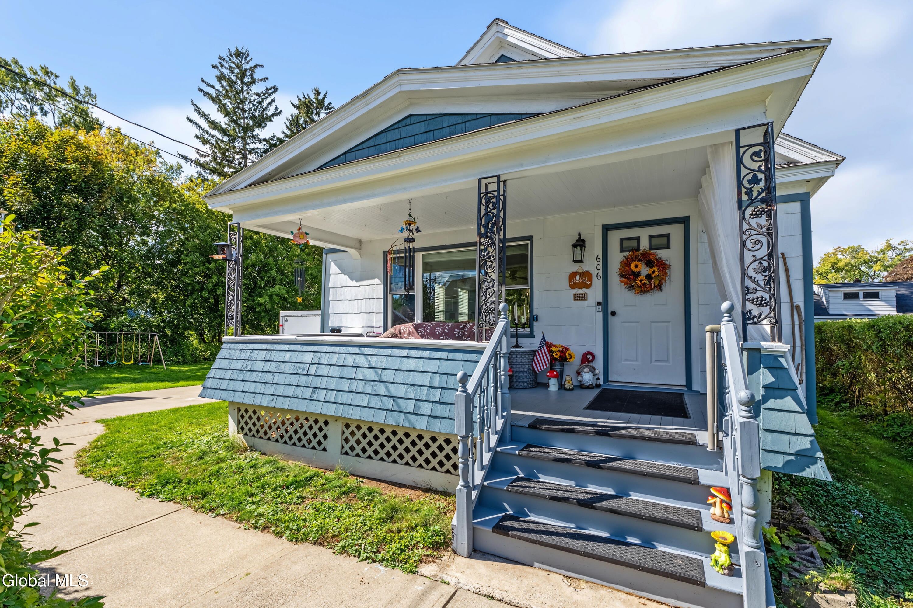 606 S Holmes Street Glenville NY 12302