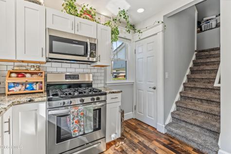 606 S Holmes Street Glenville NY 12302