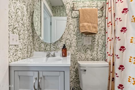 606 S Holmes Street Glenville NY 12302